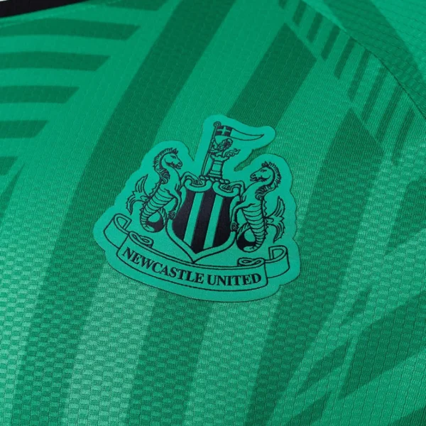 Newcastle Retro Jersey Away 23/24